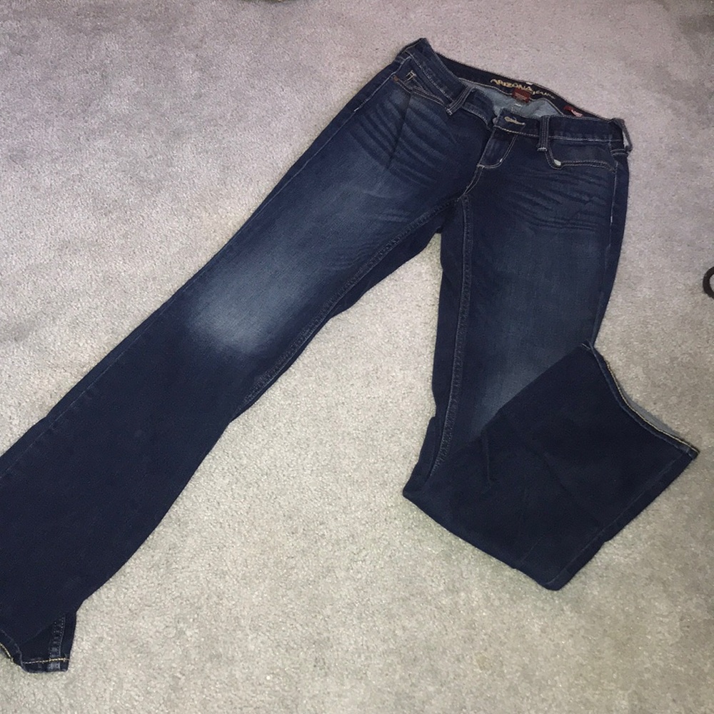 Curvy bootcut jeans!